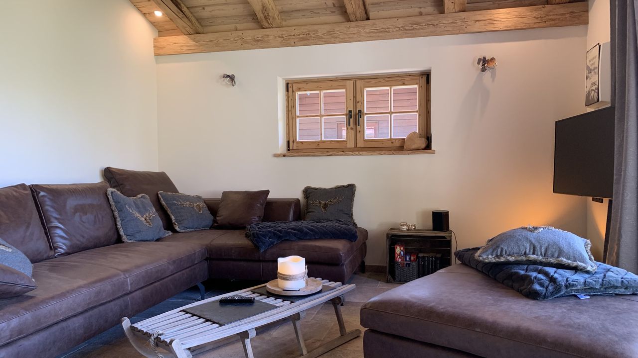 Chalet-Hyggei- Wohnbereich Chalet-Hyggei- Wohnbereich